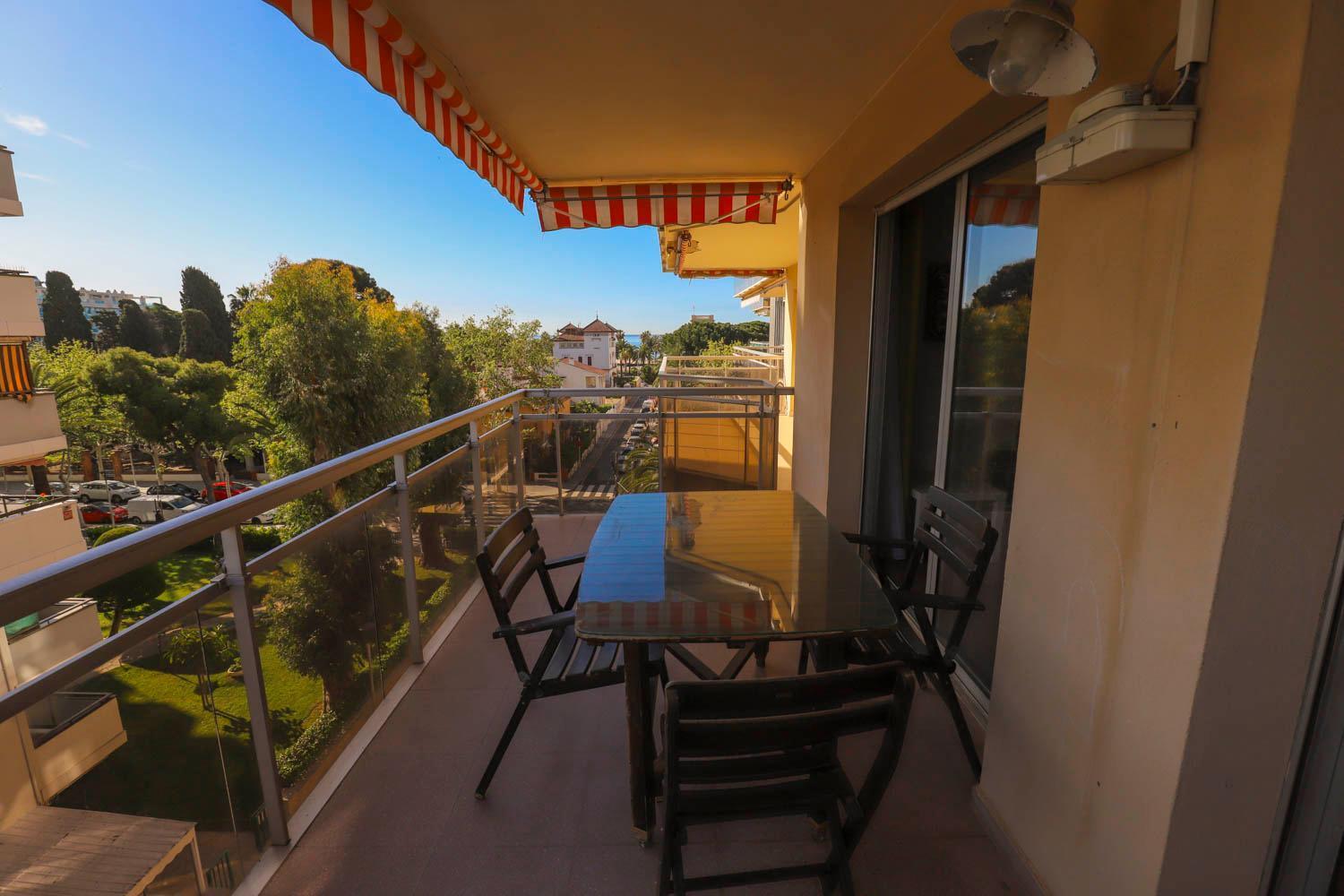 Differentflats Palafox Apartment Salou Luaran gambar